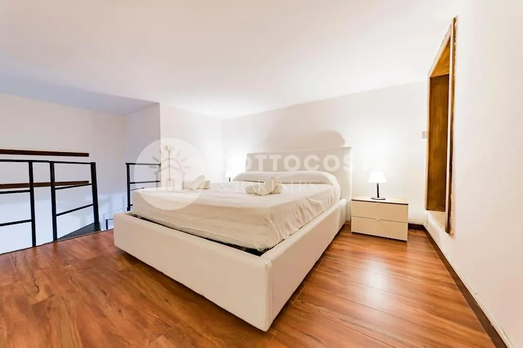 Renaissance Apartment Λέτσε 0*,  Ιταλία
