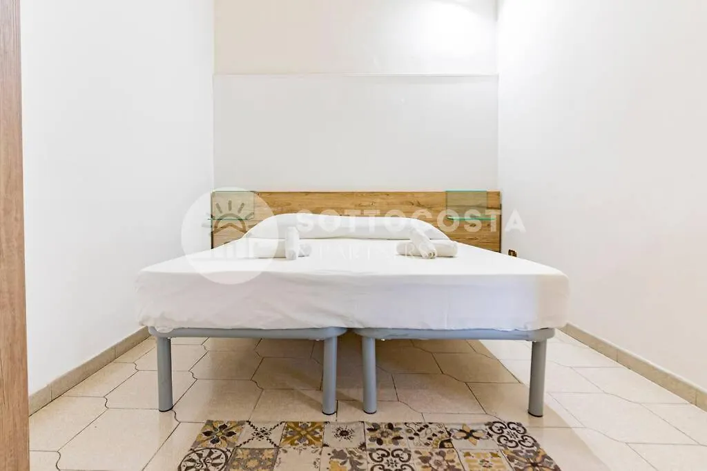 Renaissance Apartment Λέτσε