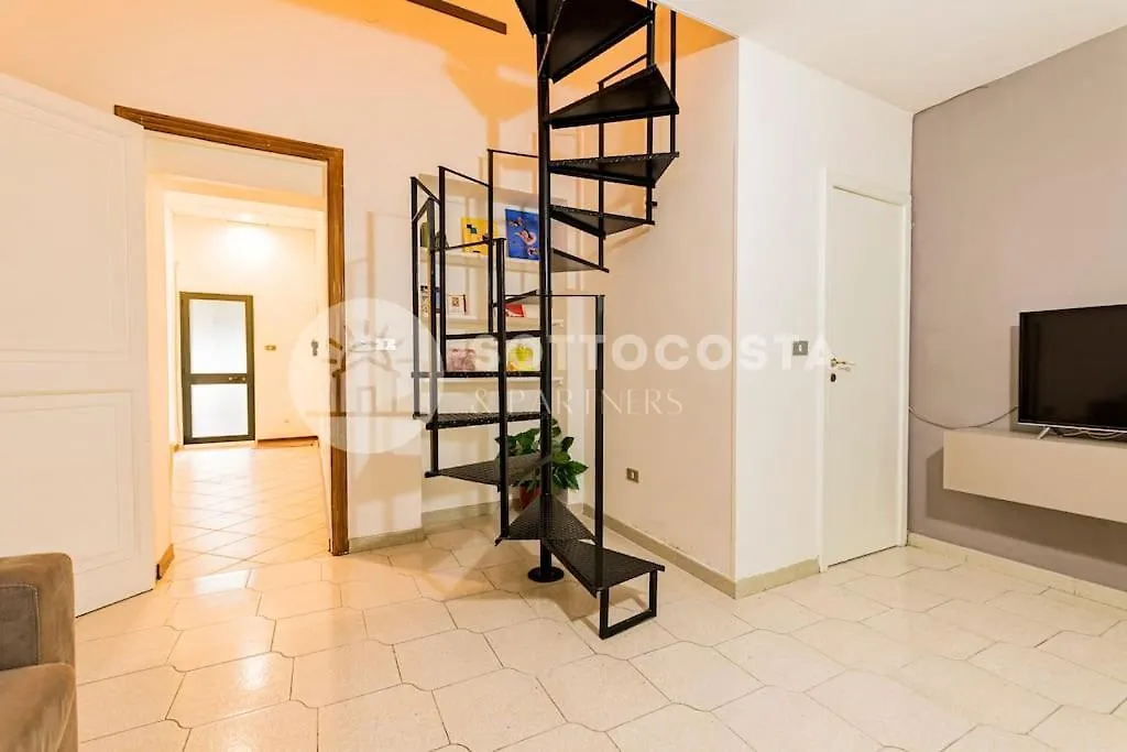 Renaissance Apartment Lecce